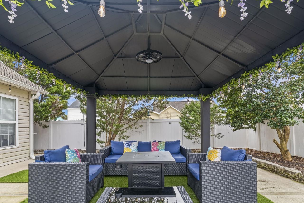 1200 Great Lakes Circle Photo 32