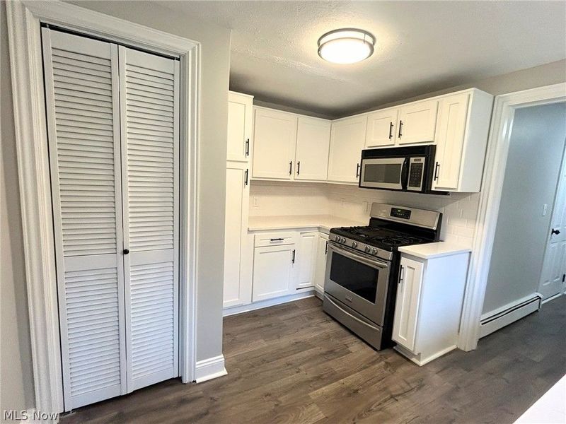 764 Irving Park Boulevard, Sheffield Village, OH 44054 Photo 10