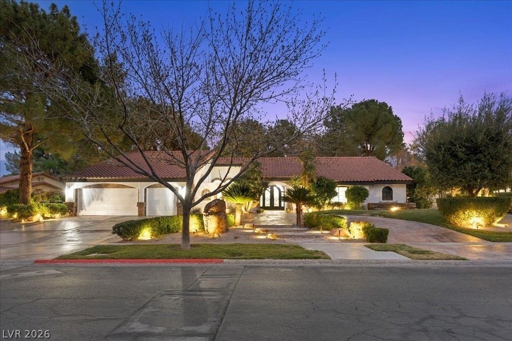 128 Quail Run Road, Henderson, NV 89014