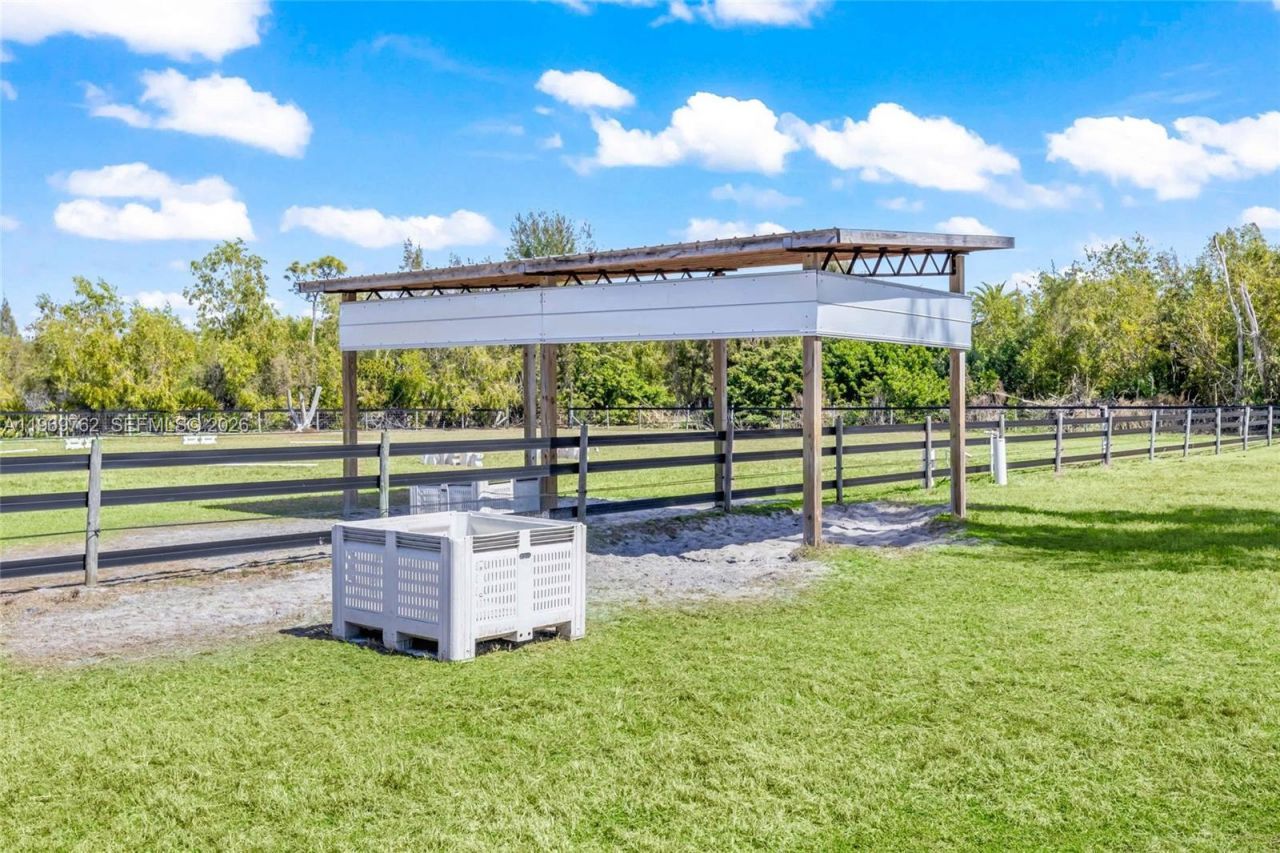 6050 Stringfellow Rd , Saint James City, FL 33956 Photo