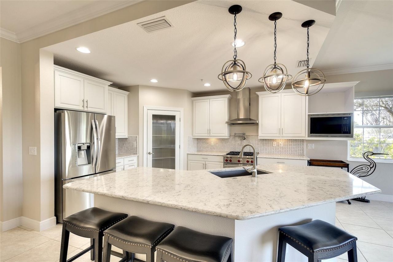 7482 Divot Loop, Unit 6A, Bradenton, FL 34202 Photo