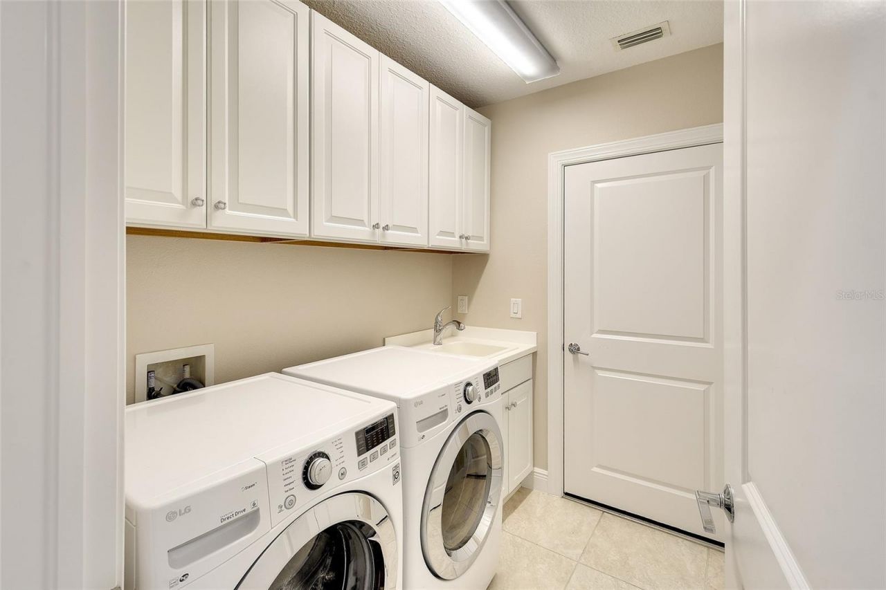 7482 Divot Loop, Unit 6A, Bradenton, FL 34202 Photo