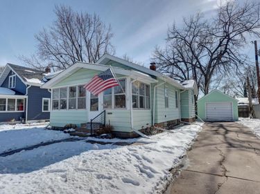 2036 Stillwater Avenue E, Saint Paul, MN 55119