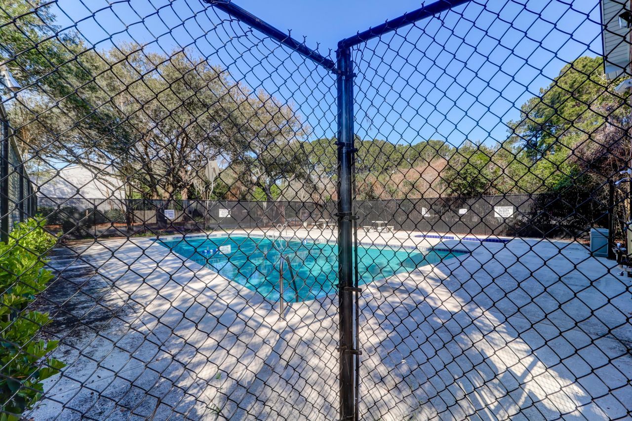 115 Heritage Circle Photo 16