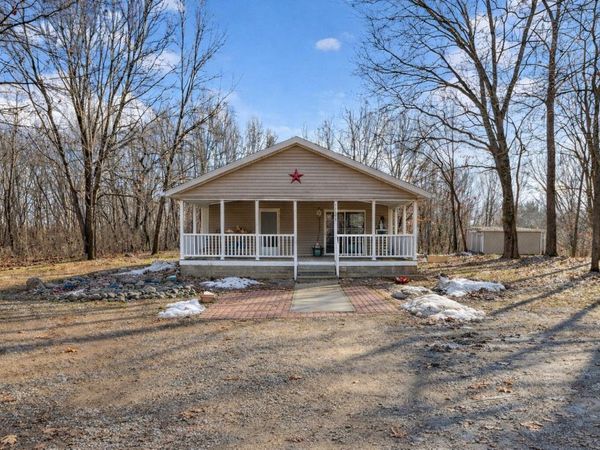 42165 85th Avenue, Decatur, MI 49045