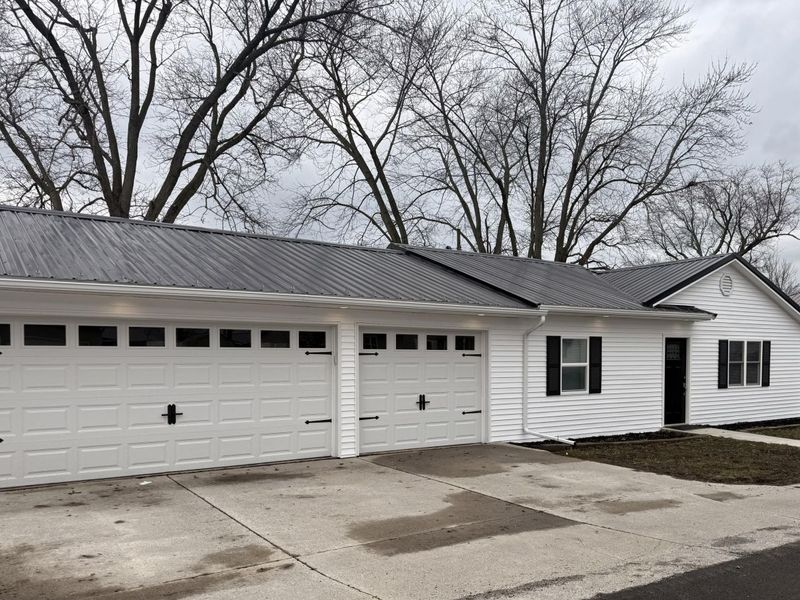 815 Everglade Avenue, Saint Marys, OH 45885 Photo 1