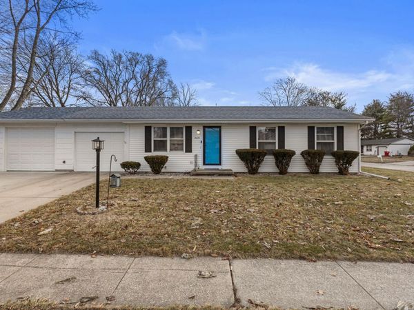 1610 Stratford Drive, Champaign, IL 61821