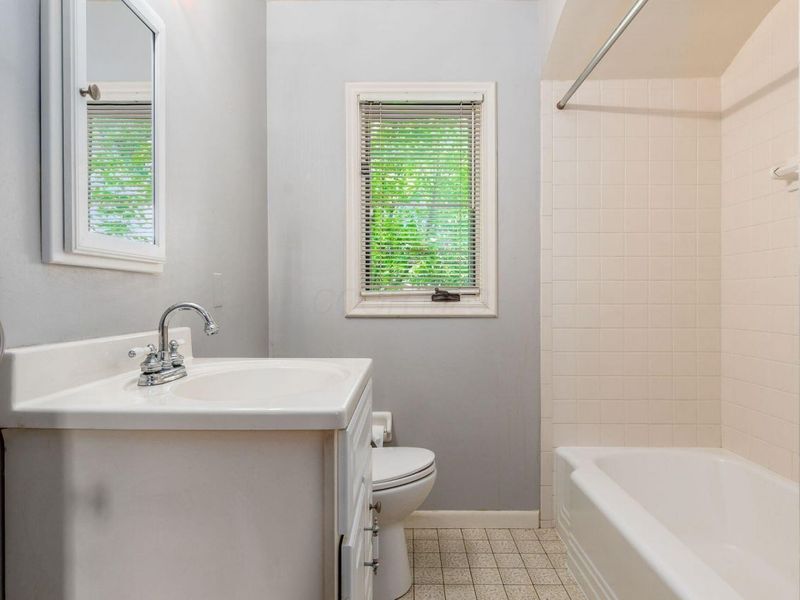 181 S Kellner Road, Columbus, OH 43209 Photo 21