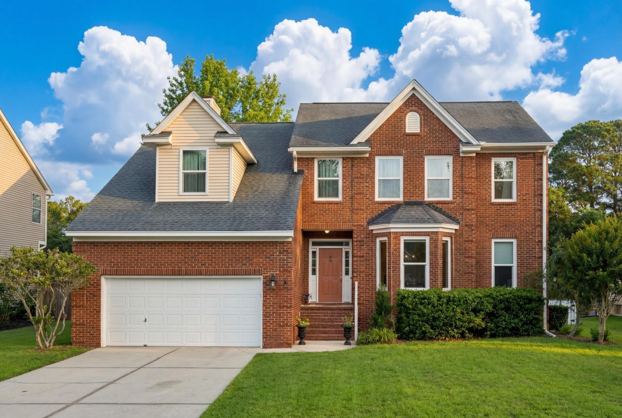 110 Revolution Drive Photo 1