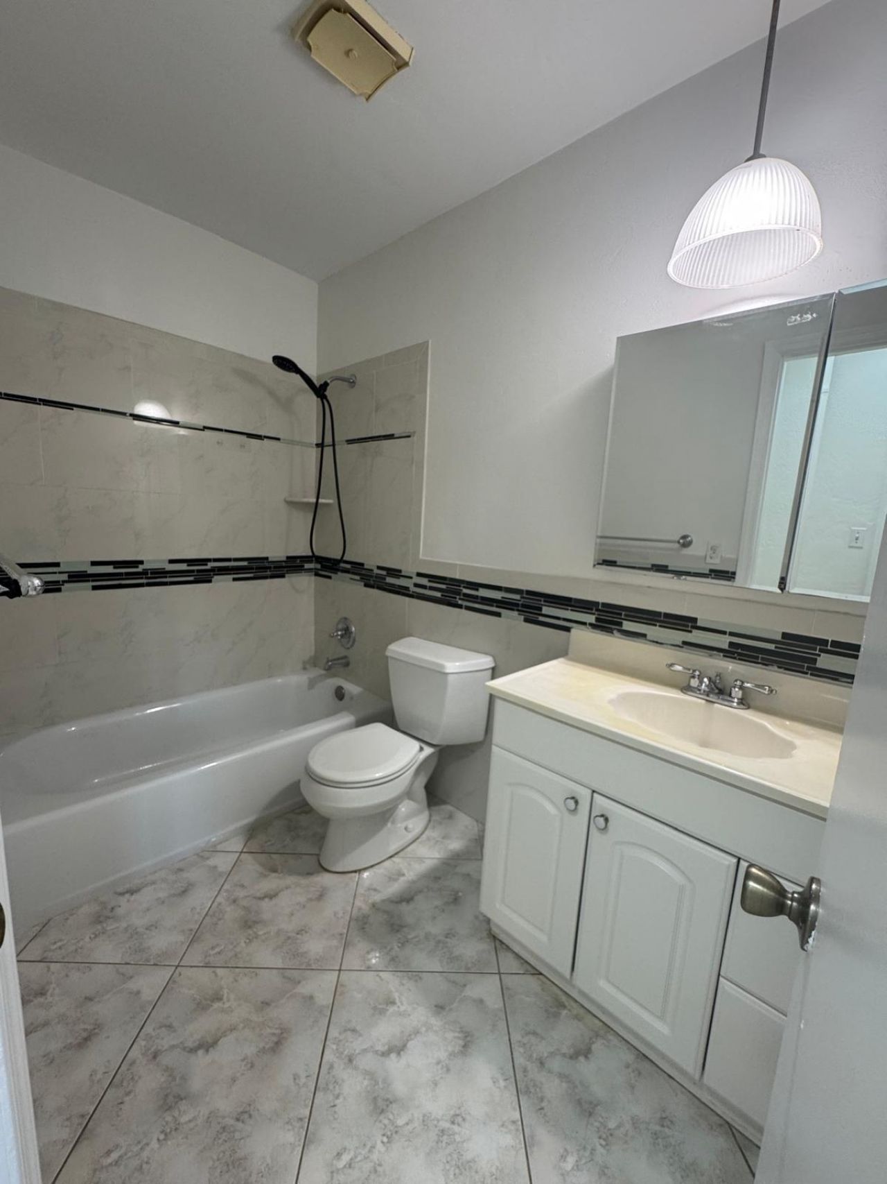 452 W Royal Palm Road, Boca Raton, FL 33432 Photo