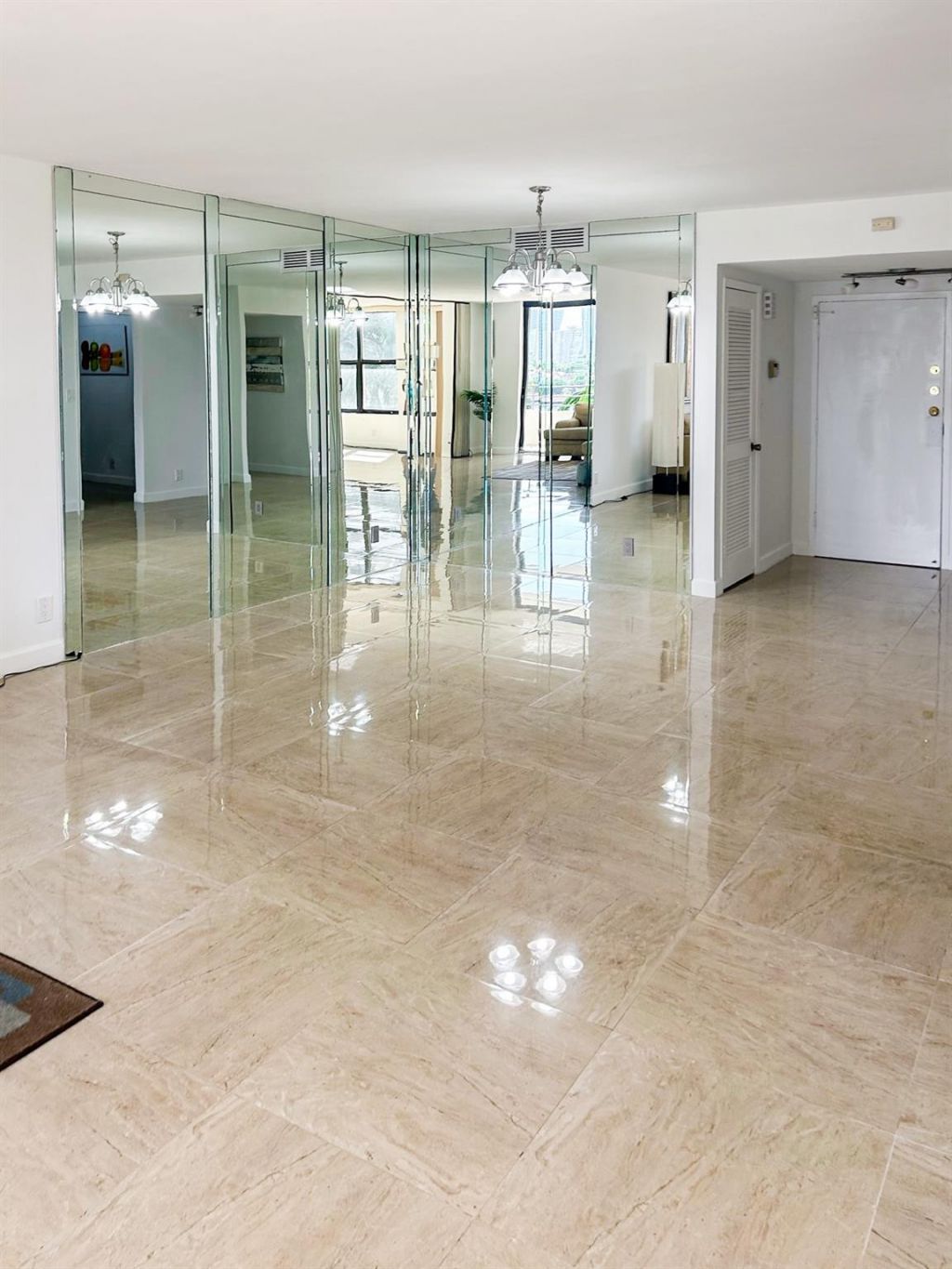 2500 Parkview Dr, Unit 615, Hallandale Beach, FL 33009 Photo