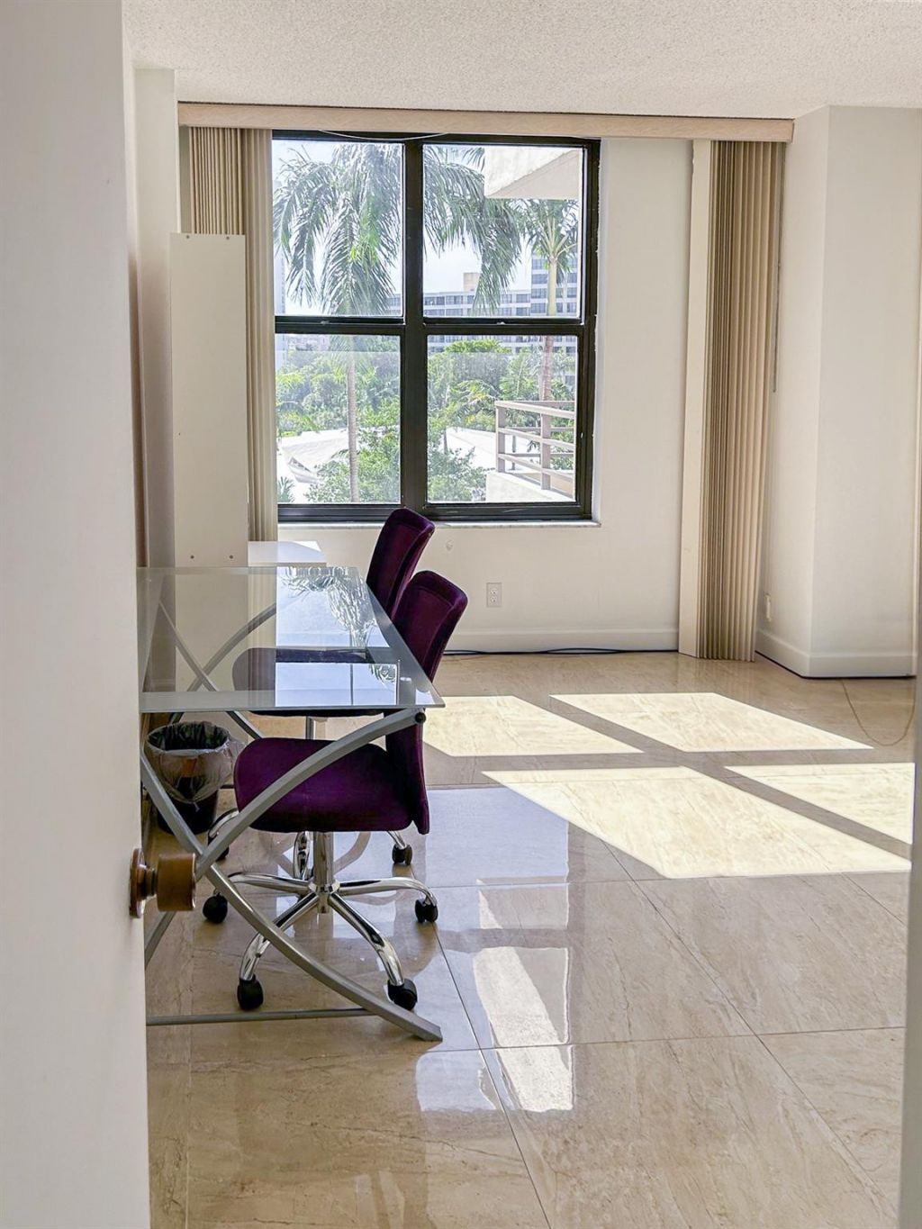 2500 Parkview Dr, Unit 615, Hallandale Beach, FL 33009 Photo