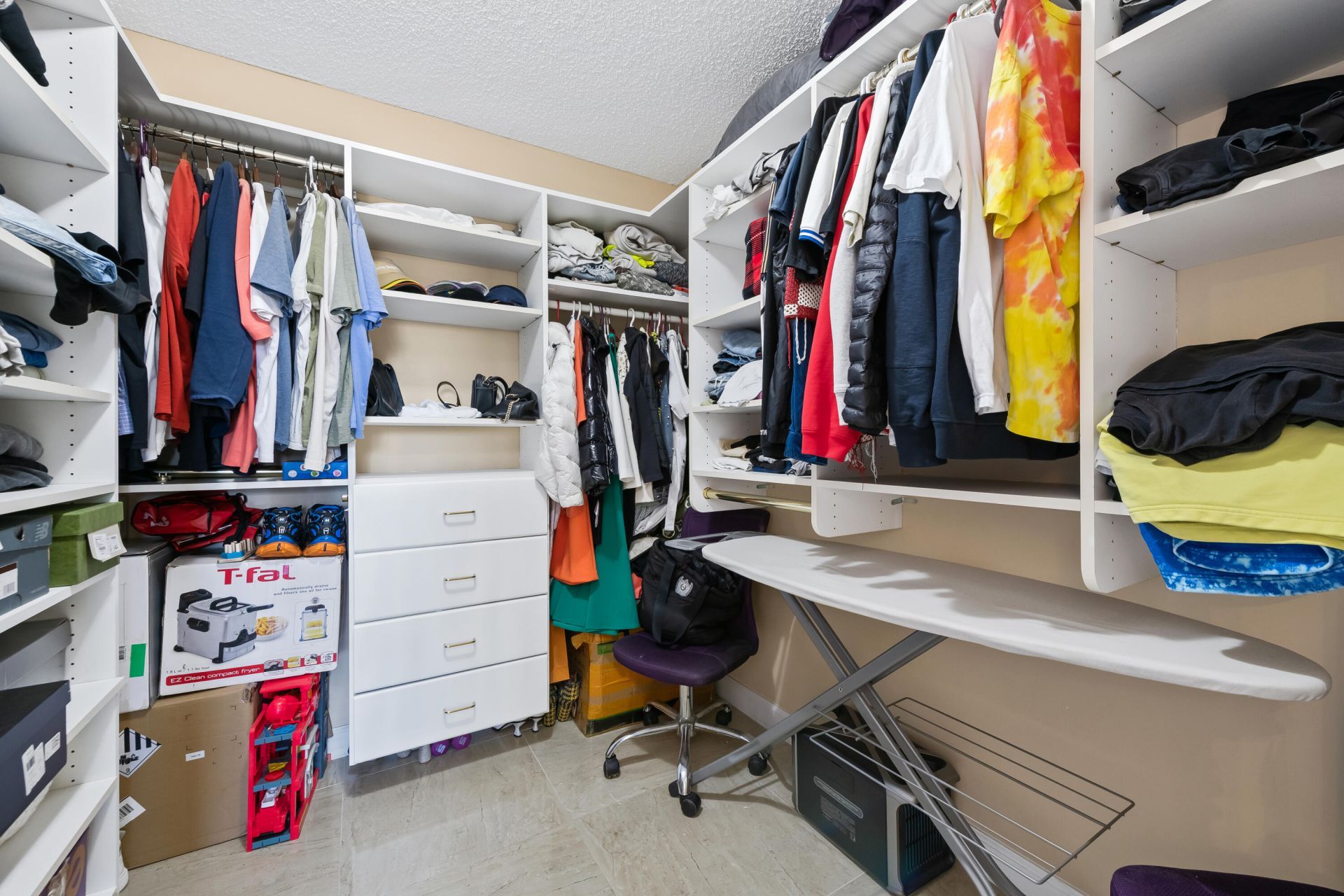 2500 Parkview Drive, Unit 615, Hallandale Beach, FL 33009 Photo