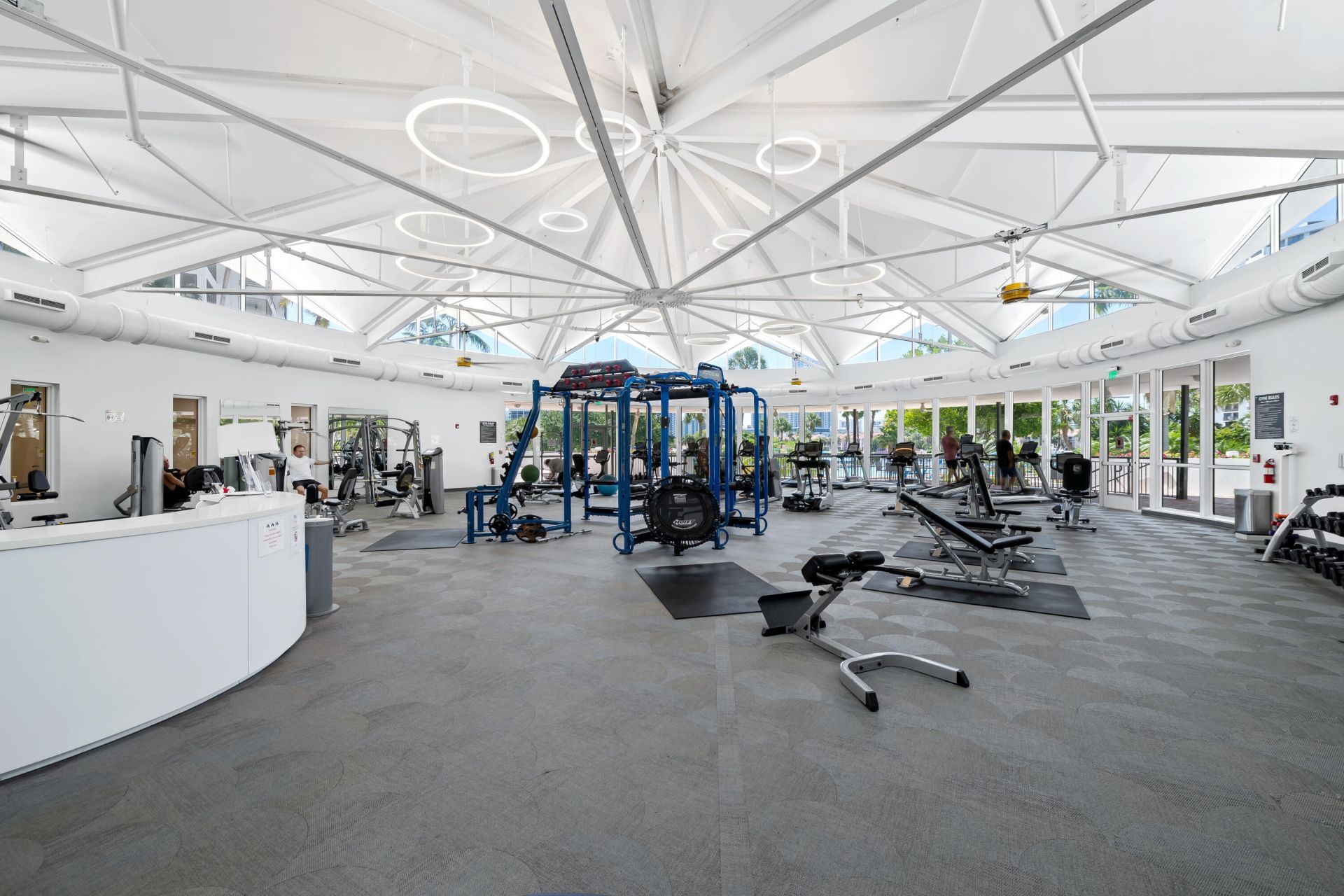 2500 Parkview Drive, Unit 615, Hallandale Beach, FL 33009 Photo
