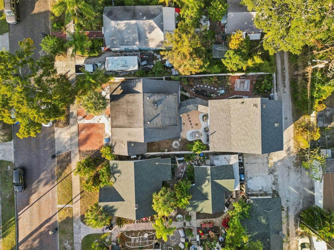 945 11th Street N, Saint Petersburg, FL 33705 Photo