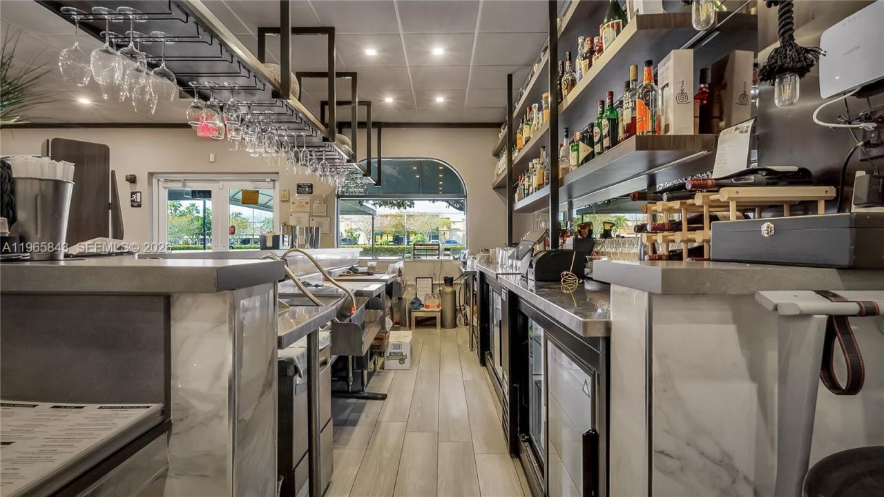 2220 N University Dr , Sunrise, FL 33322 Photo