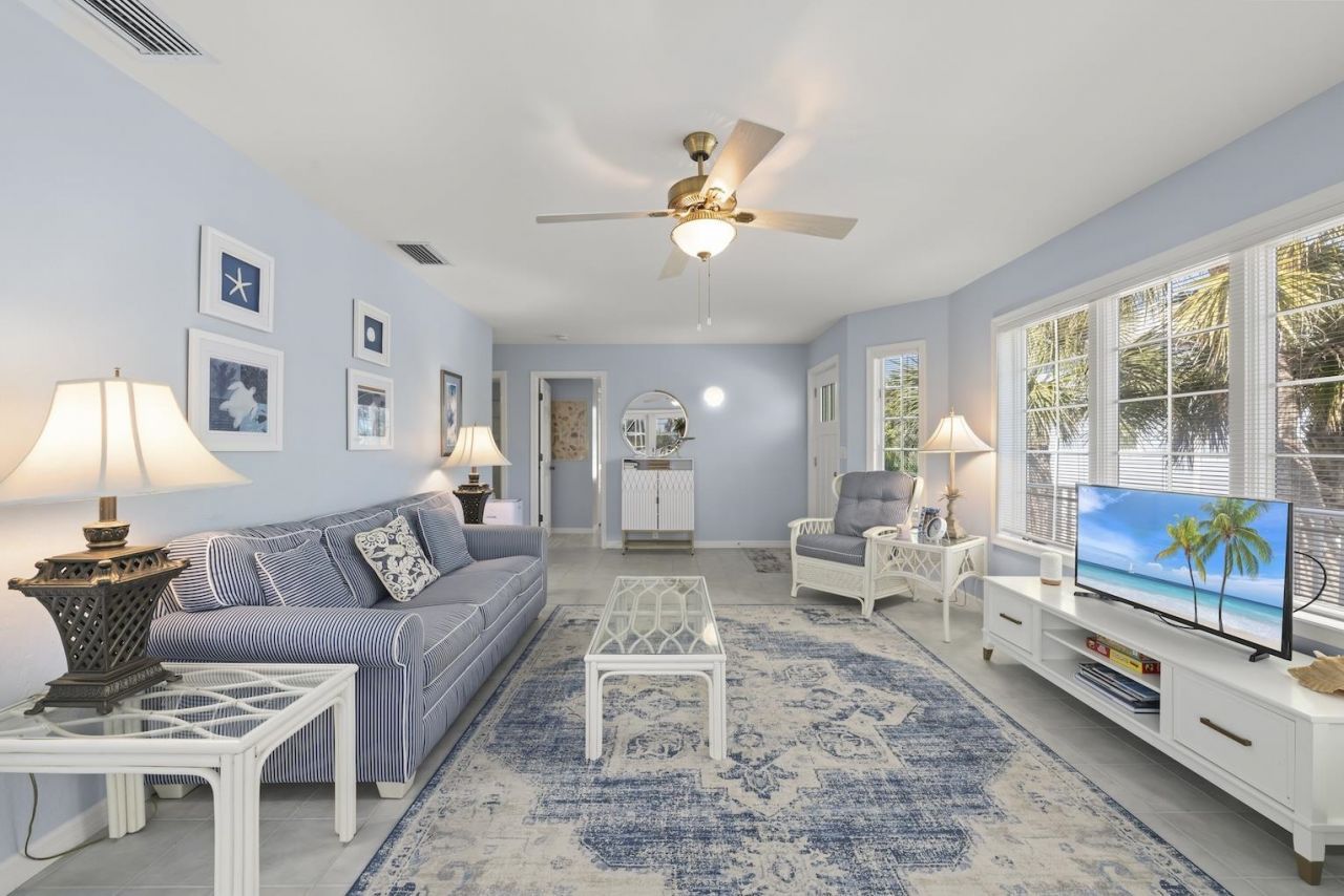 1360 Jamaica Dr, Sanibel, FL 33957 Photo