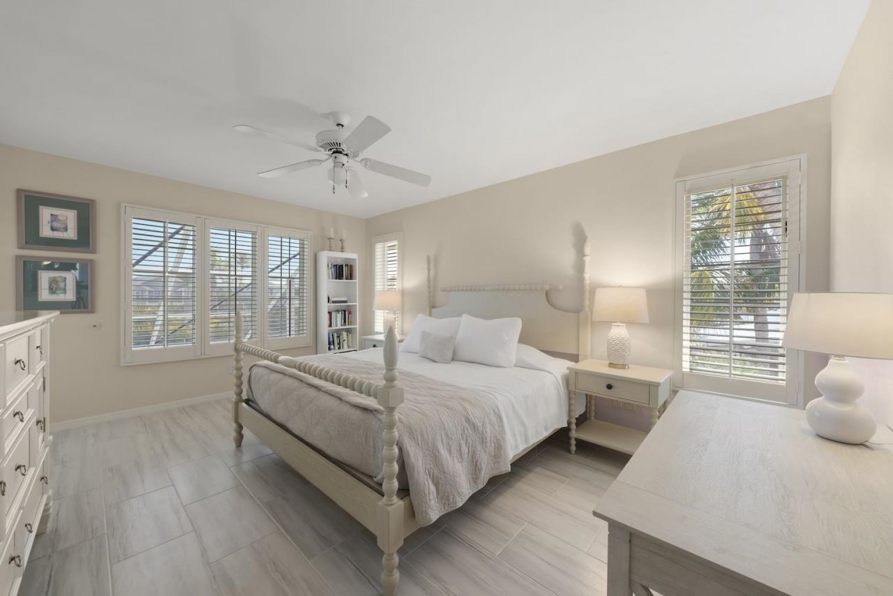 1360 Jamaica Dr, Sanibel, FL 33957 Photo