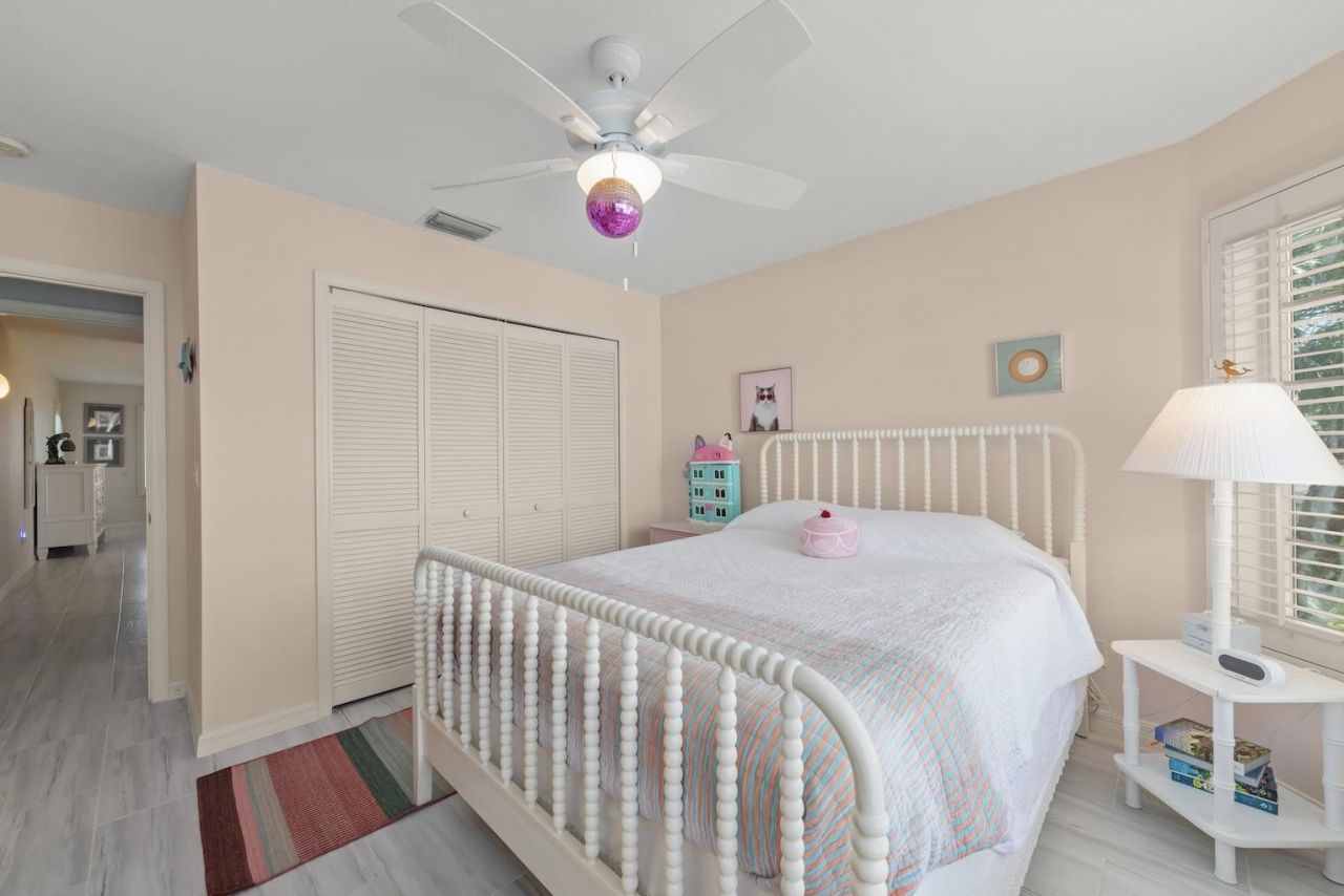 1360 Jamaica Dr, Sanibel, FL 33957 Photo