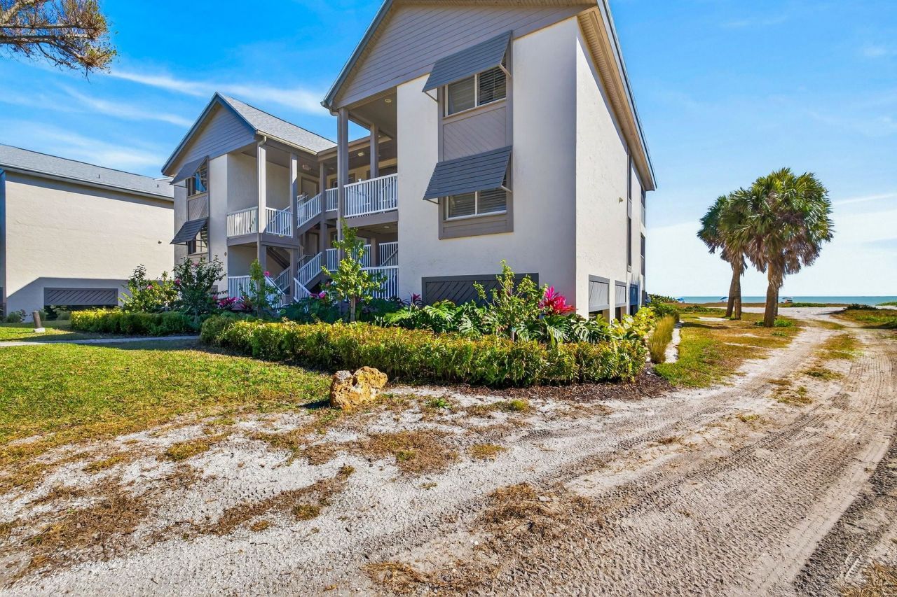 2255 W Gulf Dr, Unit 101, Sanibel, FL 33957 Photo