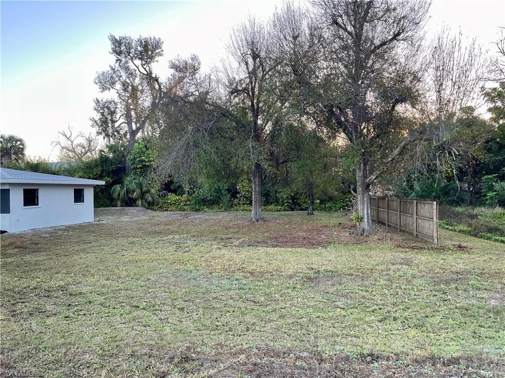 2154 E Gardenia Cir, North Fort Myers, FL 33917 Photo