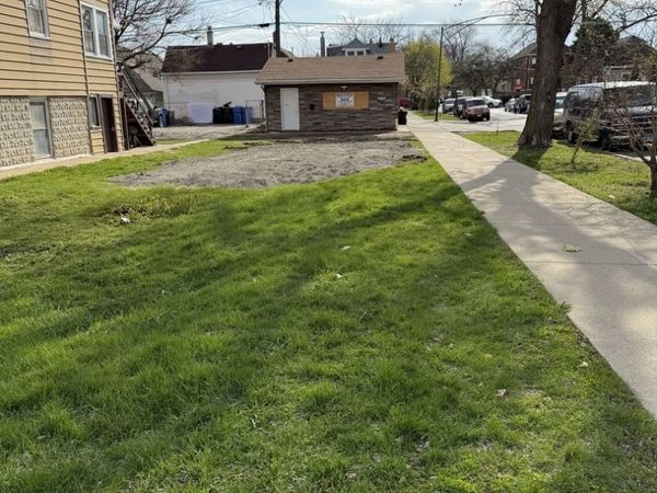 4557 S Francisco Avenue, Chicago, IL 60632