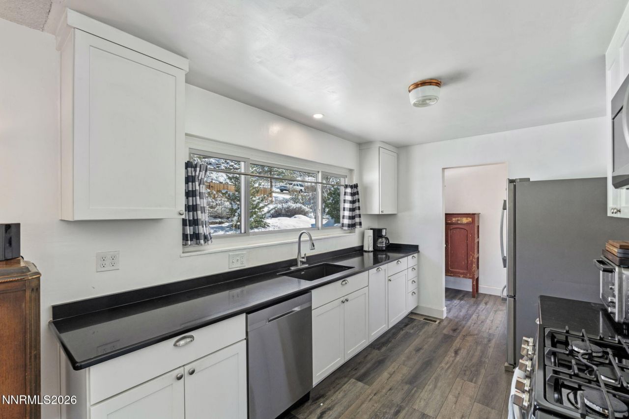 14660 Rim Rock Drive, Reno, NV 89521 Photo