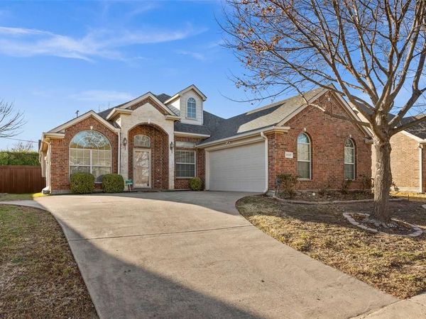2217 Trickling Creek Drive, Garland, TX 75041