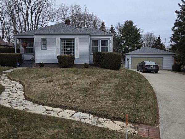 520 4 Mile ROAD, Racine, WI 53402