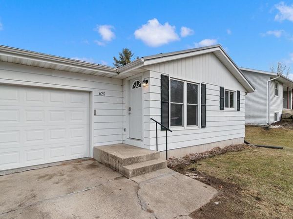 625 Cross Street, Poynette, WI 53955