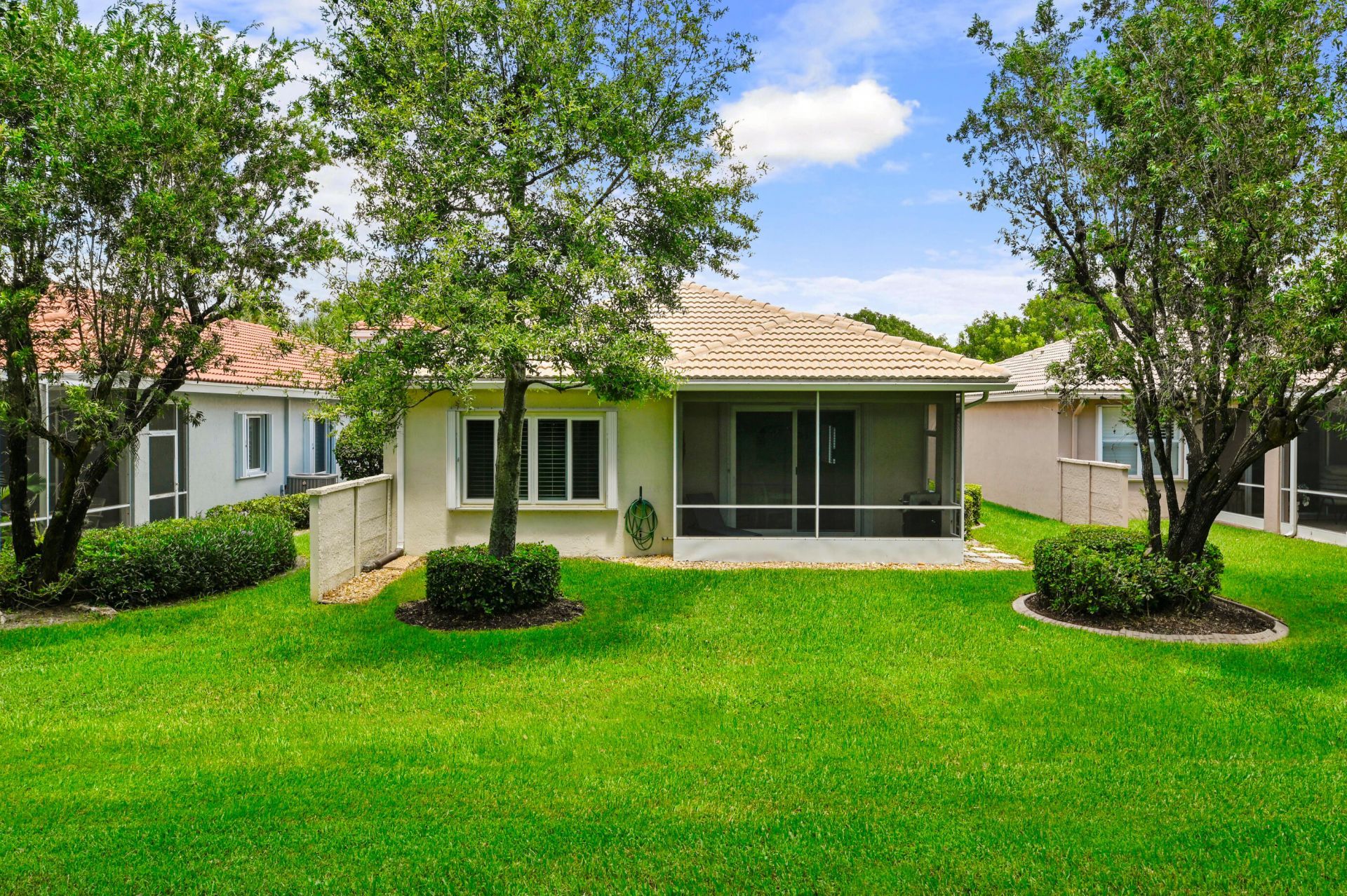 9142 Bay Point Circle, West Palm Beach, FL 33411 Photo