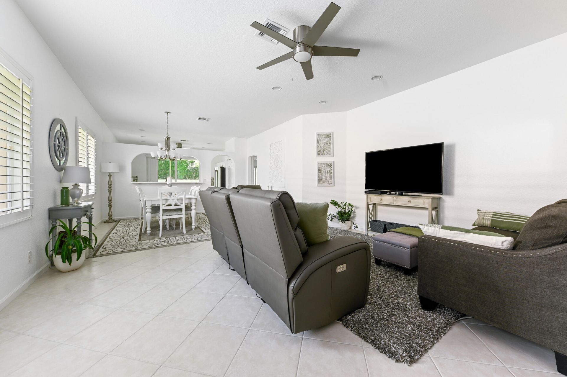9142 Bay Point Circle, West Palm Beach, FL 33411 Photo