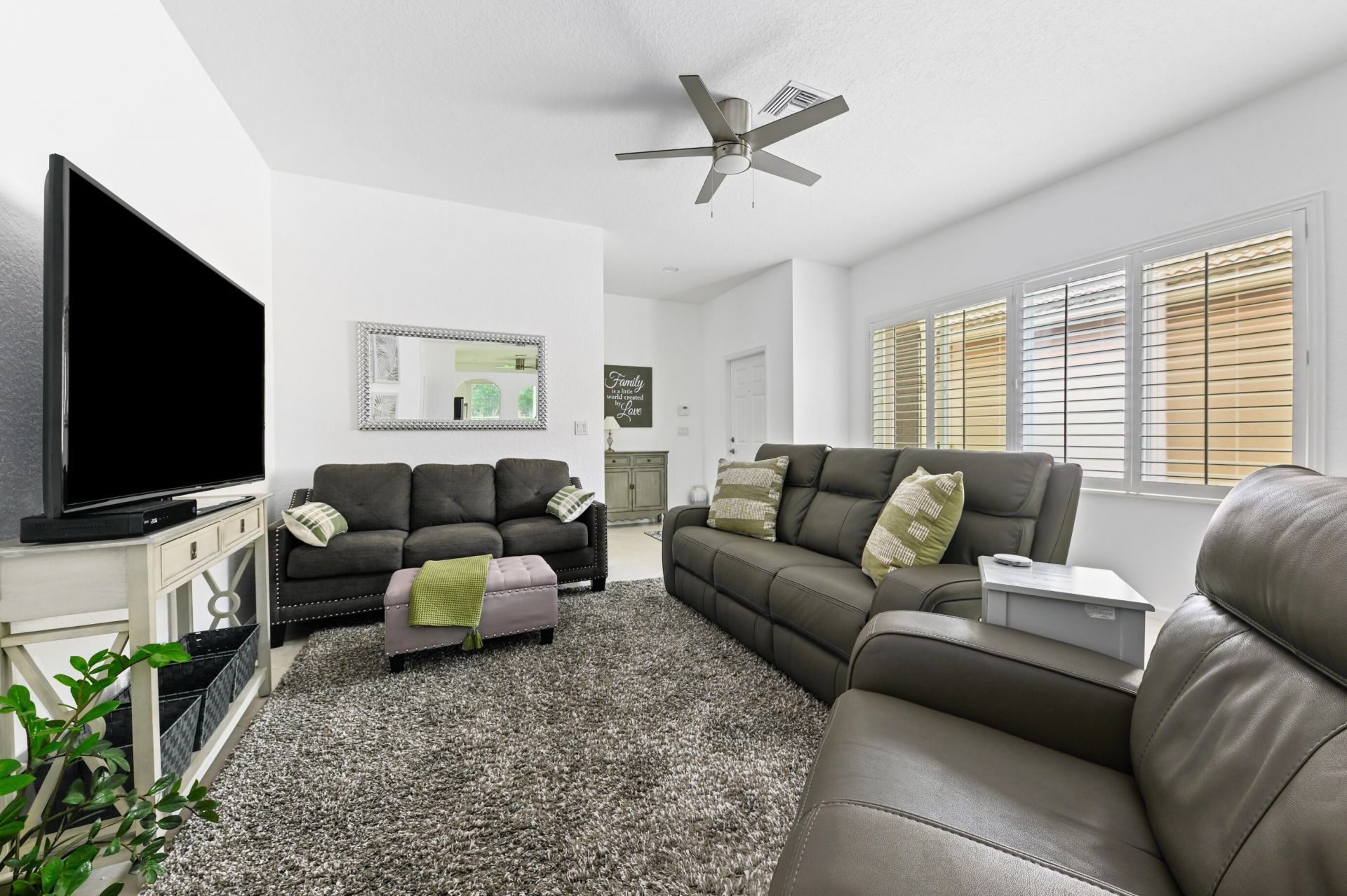 9142 Bay Point Circle, West Palm Beach, FL 33411 Photo