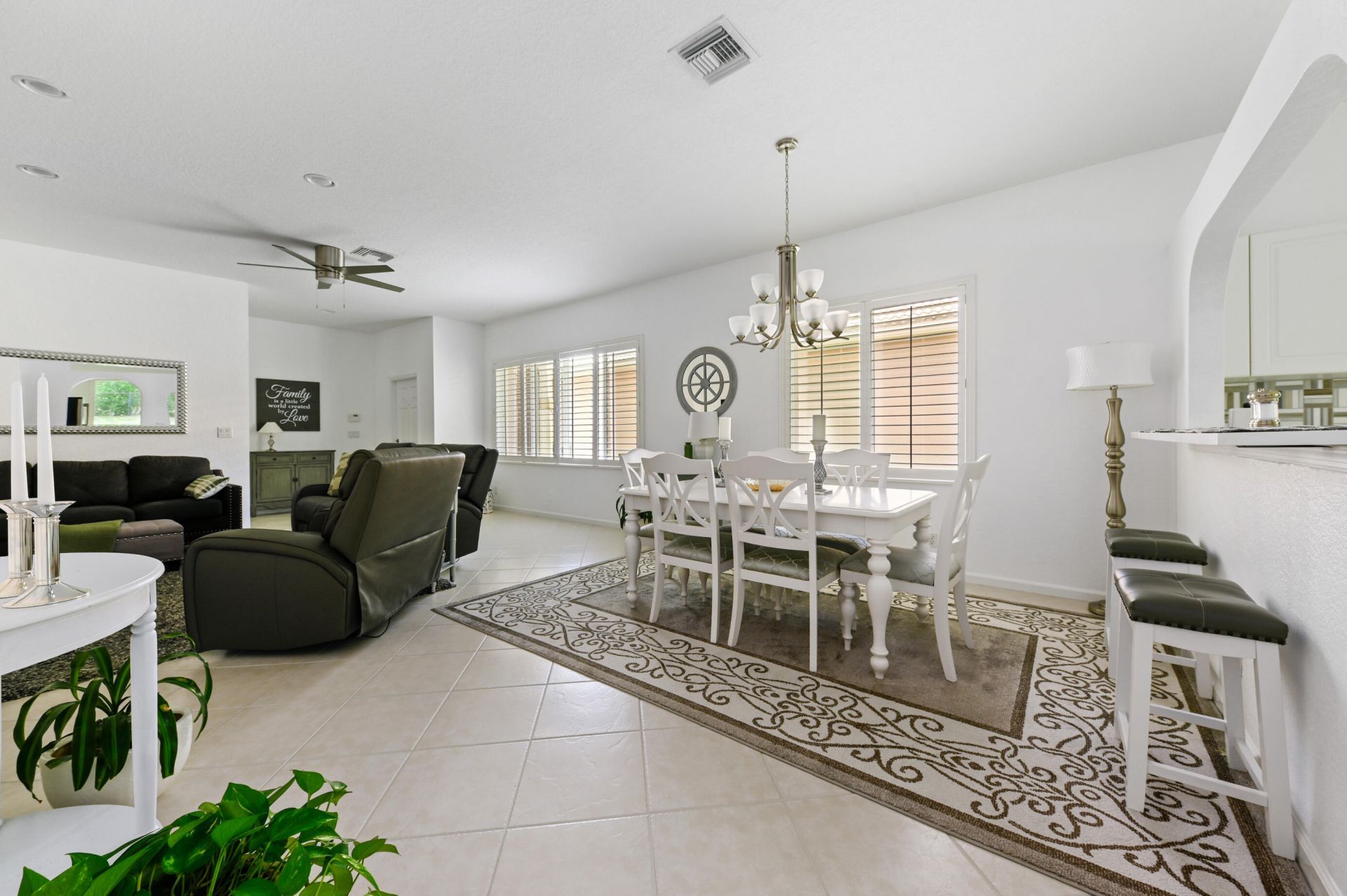 9142 Bay Point Circle, West Palm Beach, FL 33411 Photo