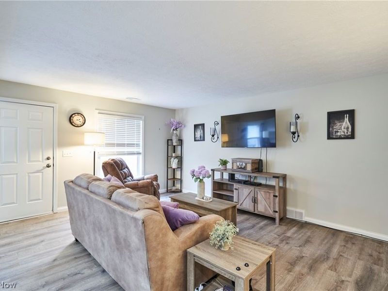 135 Monmouth Court, Mentor, OH 44060 Photo 12