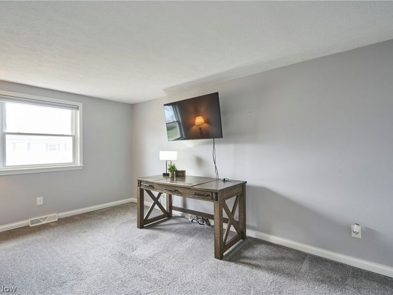 135 Monmouth Court, Mentor, OH 44060 Photo 14