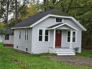 56 Salina Street, Baldwinsville, NY 13027