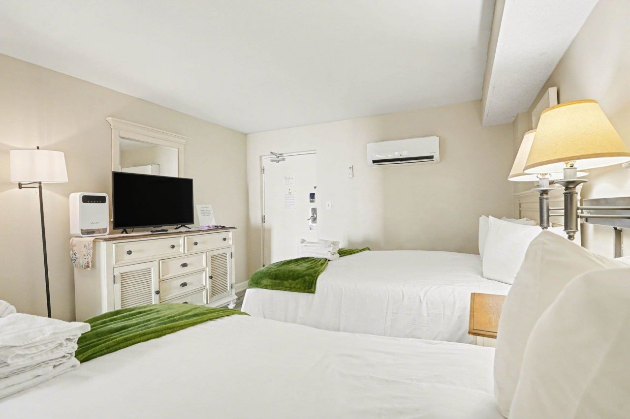 201 Ocean Blvd. S  Photo 14