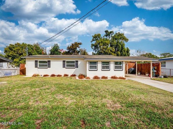 2425 TULSA Road N, Jacksonville, FL 32218