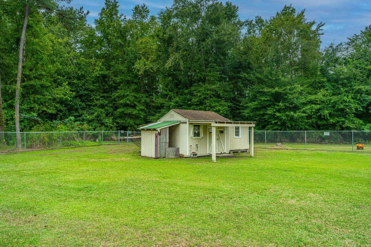 3279 Wire Road Photo 50