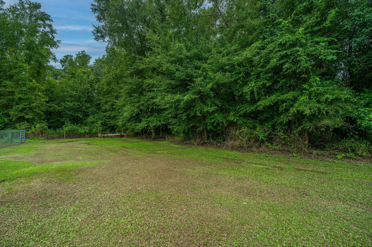 3279 Wire Road Photo 7