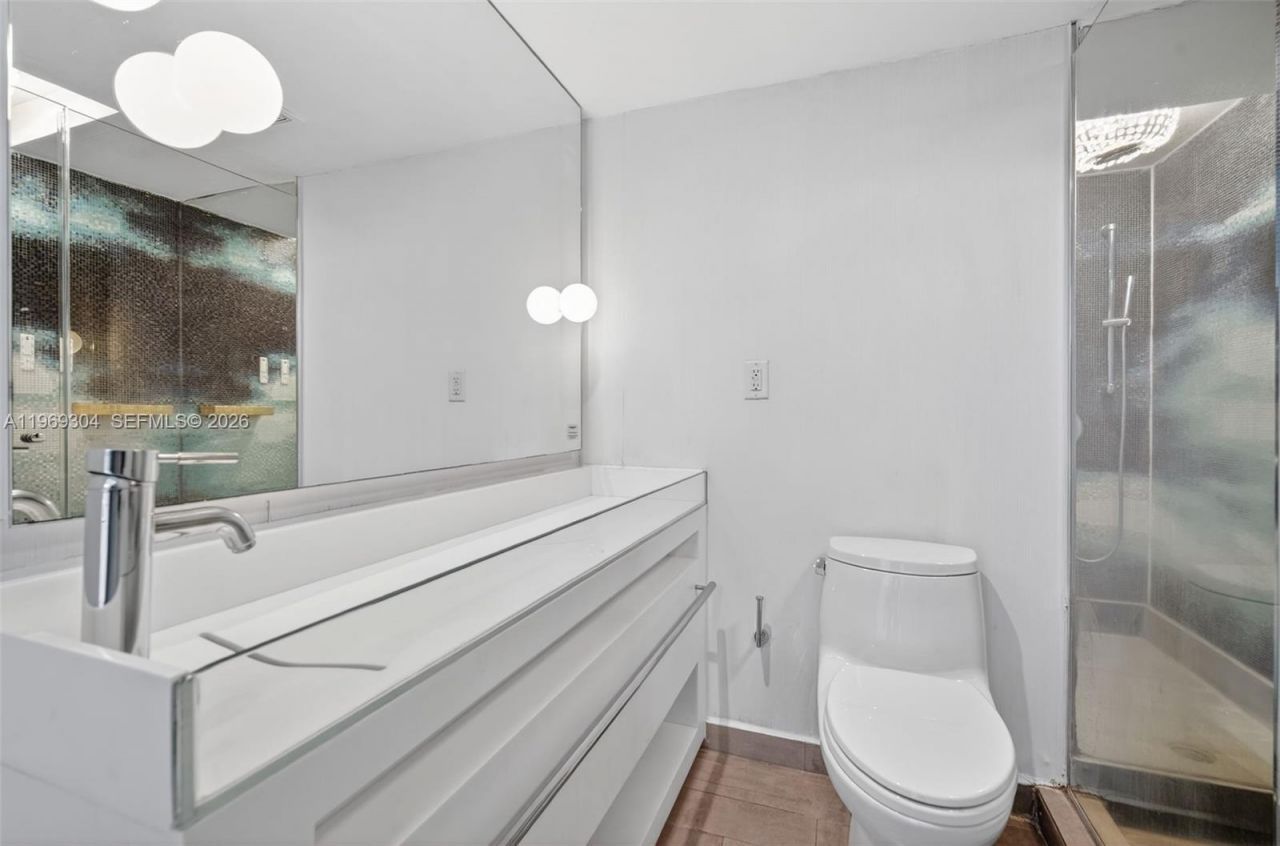 1100 West Ave , Unit 1522, Miami Beach, FL 33139 Photo