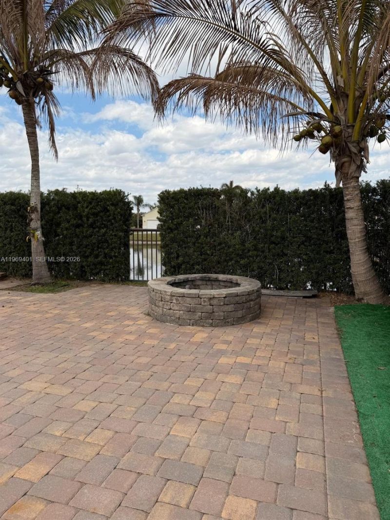 2809 S Serenity Cir S , Fort Pierce, FL 34981 Photo