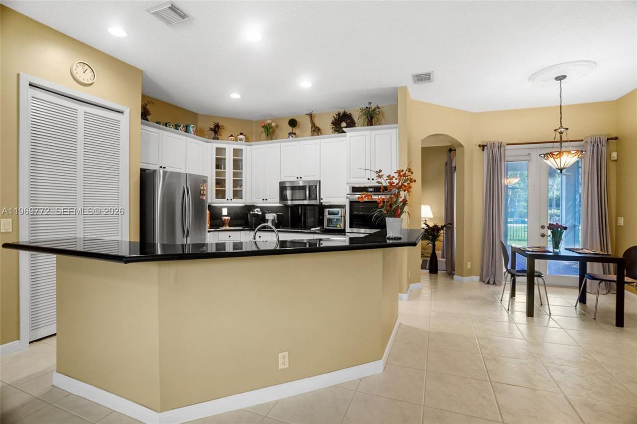 10620 NW 56th Ct, Coral Springs, FL 33076 Photo