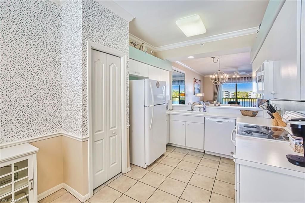 14101 Brant Point Cir, Unit 3304, Fort Myers, FL 33919 Photo