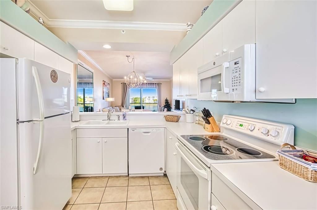 14101 Brant Point Cir, Unit 3304, Fort Myers, FL 33919 Photo