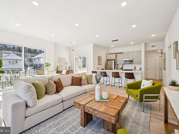 23 ROCK HILL ROAD, Unit 205, BALA CYNWYD, PA 19004