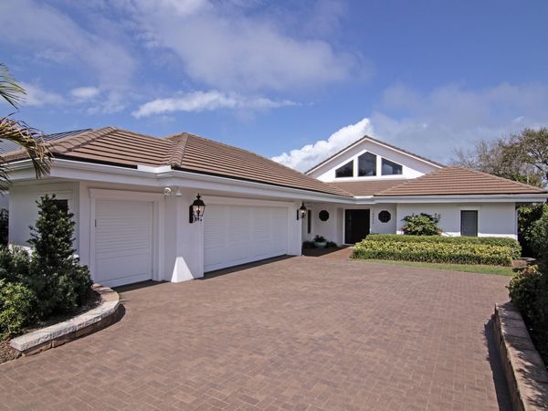 18534 SE Prestwick Lane, Jupiter, FL 33469