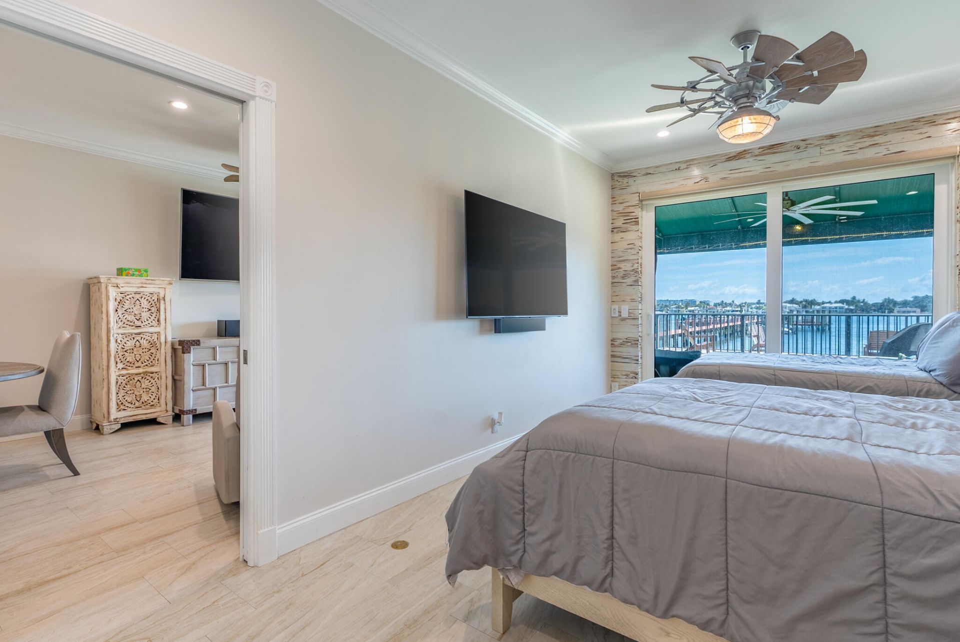 318 N Lake Drive, Lantana, FL 33462 Photo