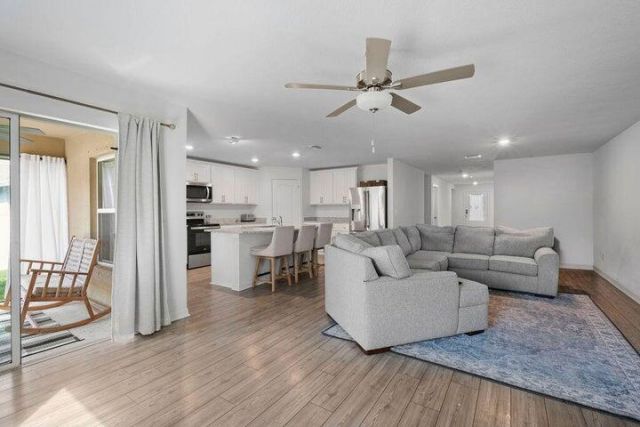 414 SW Dahled Avenue, Port Saint Lucie, FL 34953 Photo